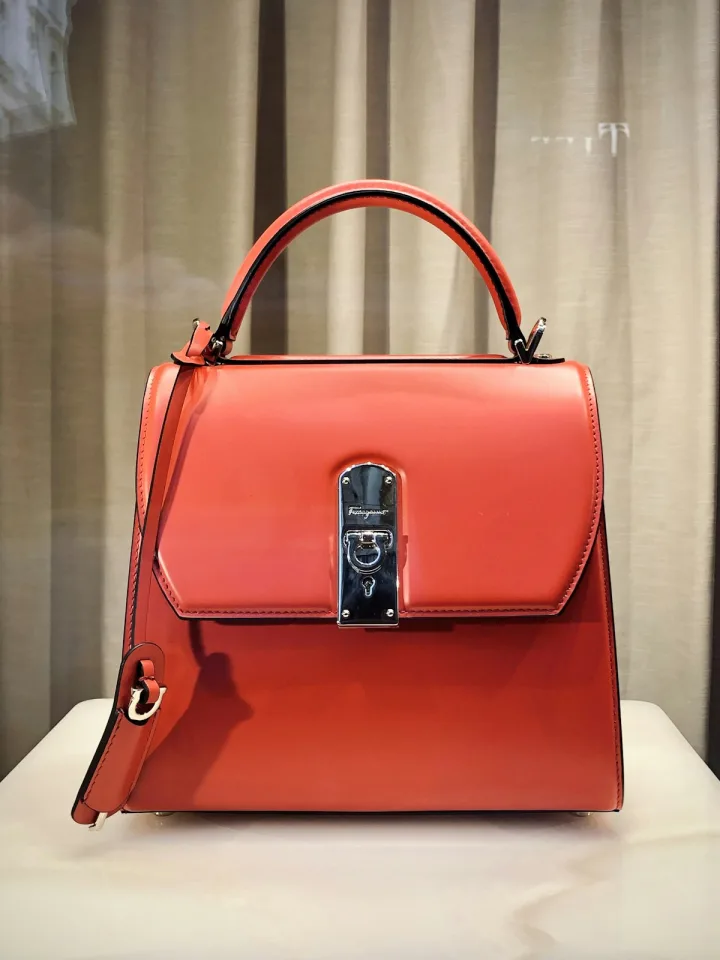 Geantă damă elegantă, culoare coral