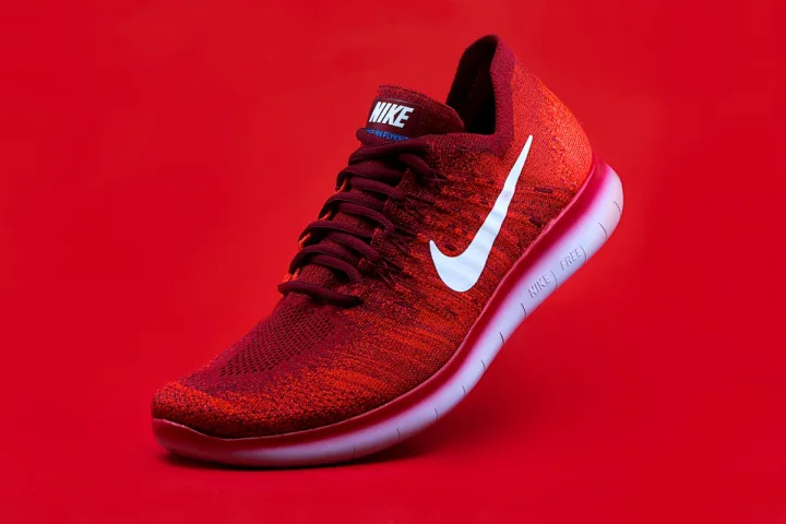 Adidași Nike mărimea 42, ca noi