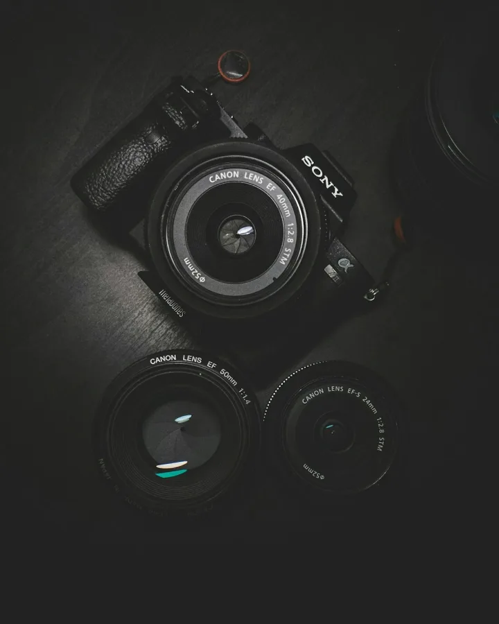 Aparat foto mirrorless Fujifilm cu obiectiv